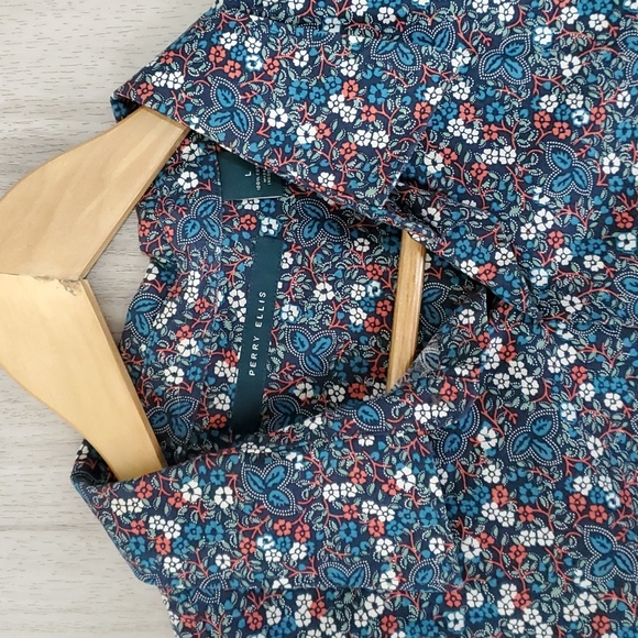 Perry Ellis Large - Picture 2 of 2